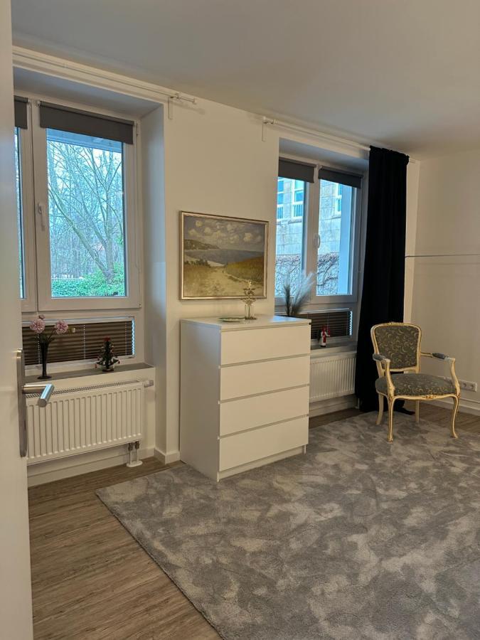 Am Kleinen Muehlenteich - Zentrale Ruhige Lage Mit Parkplatz Und Fahrraedern Apartment *
