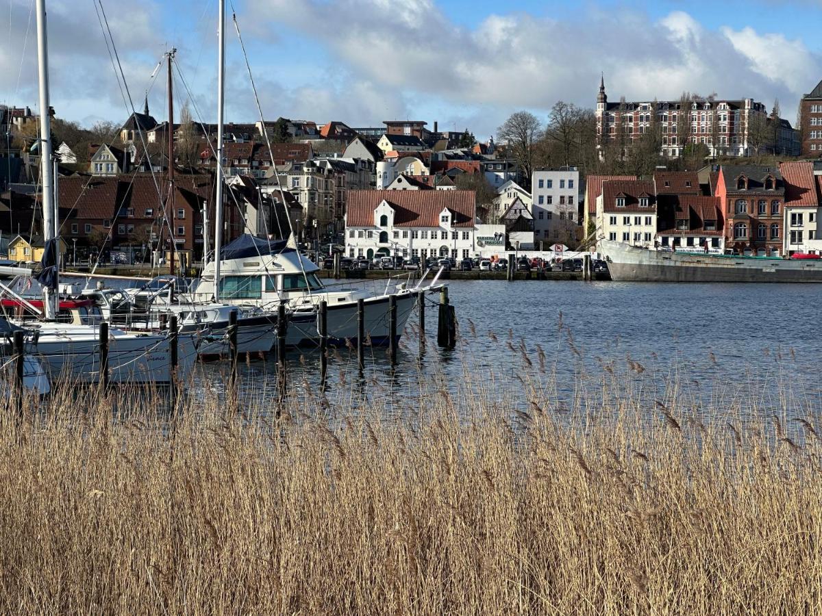 Am Kleinen Muehlenteich - Zentrale Ruhige Lage Mit Parkplatz Und Fahrraedern